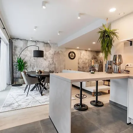 L'appart Léon, Avec Sauna Liegi