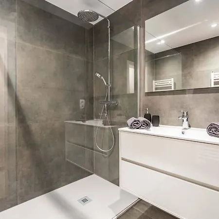 Apartamento L'appart Léon, avec parking et sauna Lieja