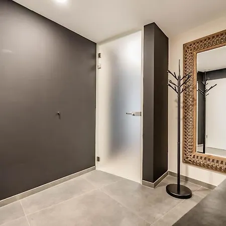 L'appart Léon, avec parking et sauna *